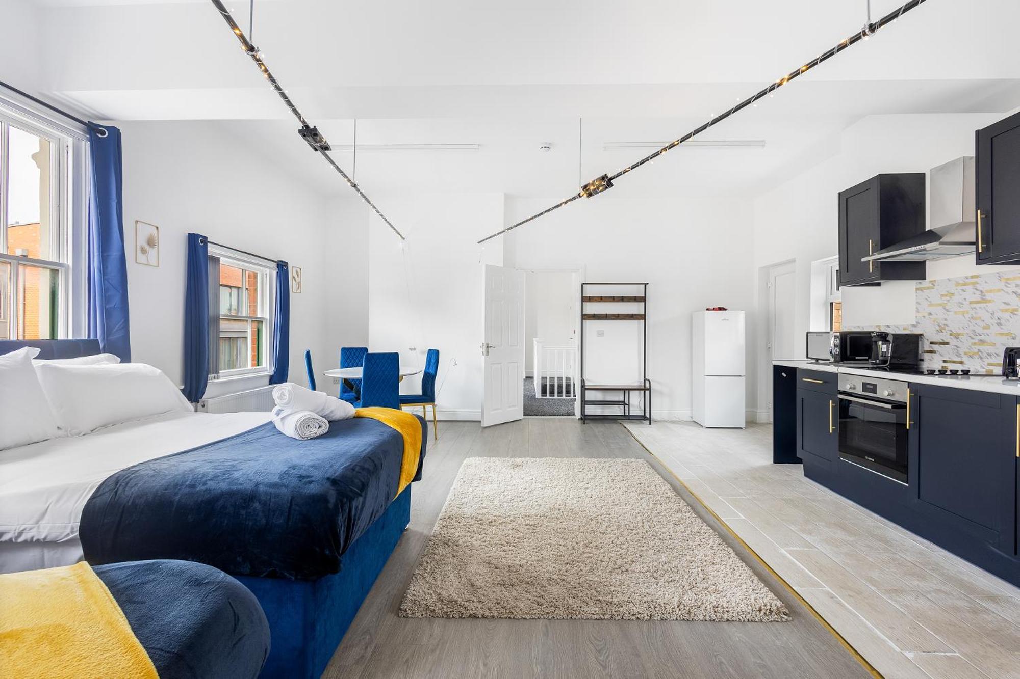 Boutique Family Apartment In Jewellery Quarter For 6 Бирмингем Экстерьер фото