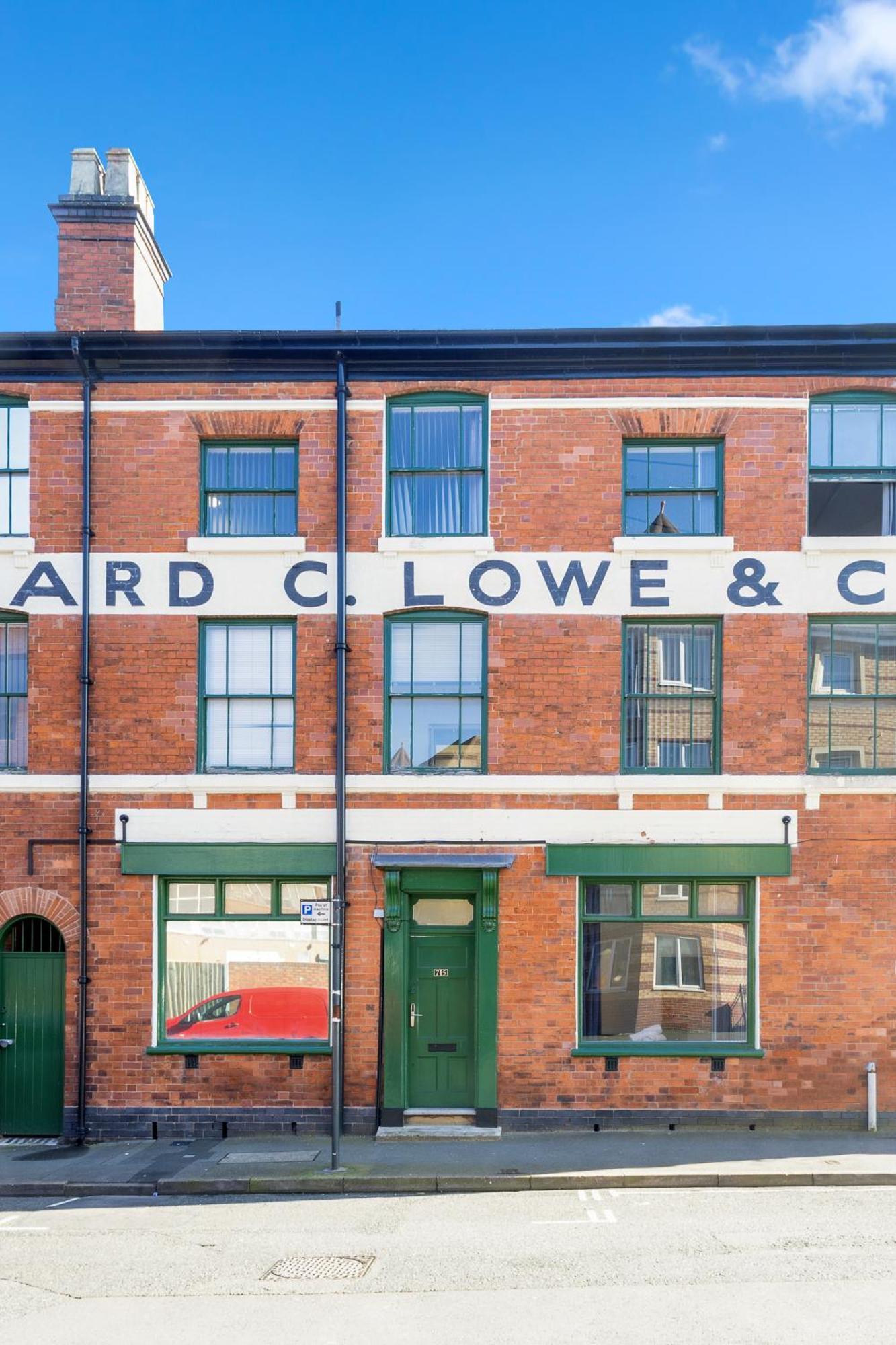 Boutique Family Apartment In Jewellery Quarter For 6 Бирмингем Экстерьер фото